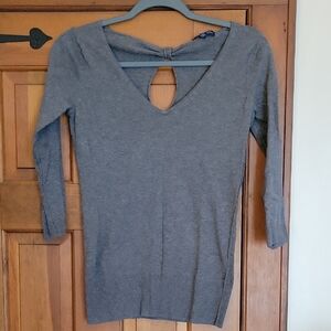 AEO KEYHOLE TWIST BACK COTTON SWEATER